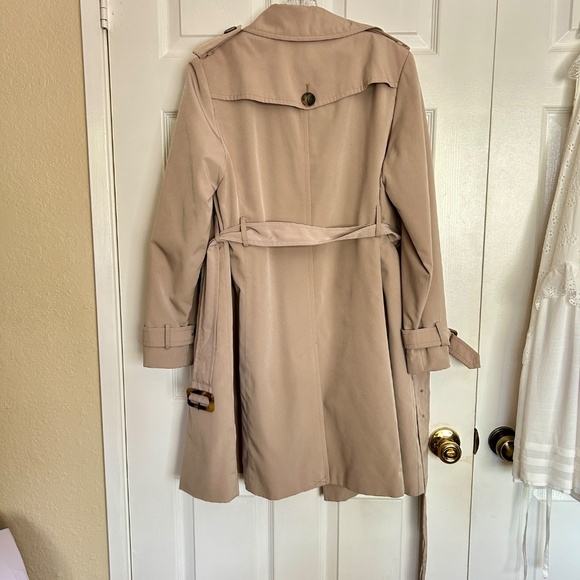 “London Fog” Trench Coat - Picture 8 of 14